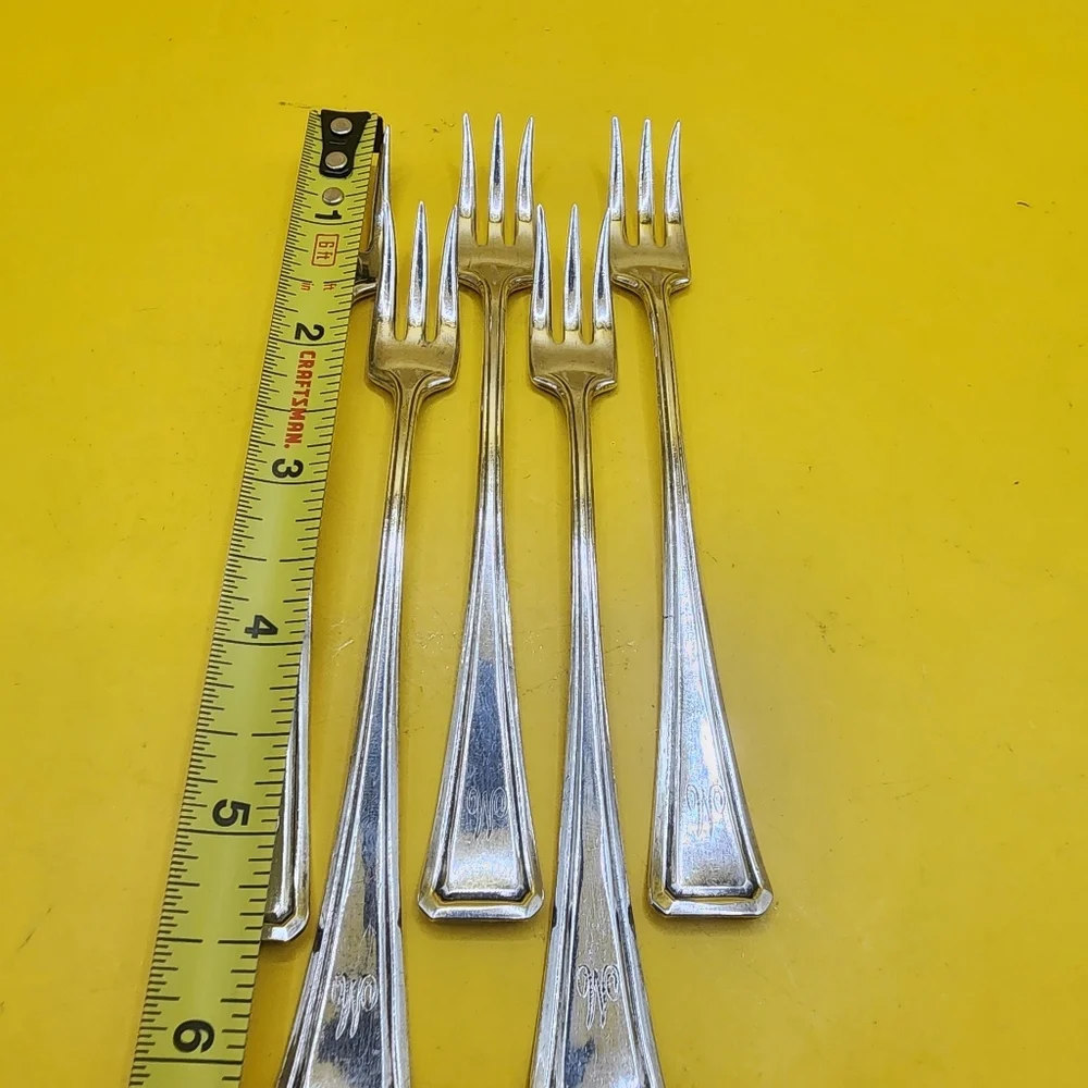 5 American Silverplate Co Cocktail Forks 1914 Somerset 5.5